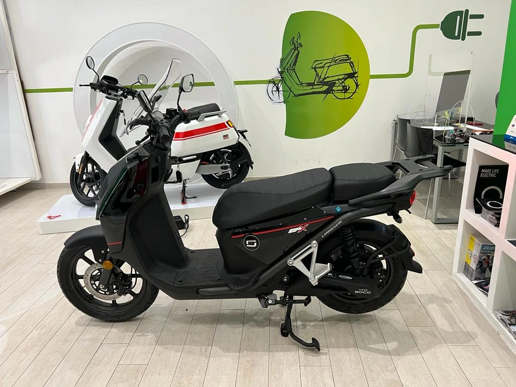 VMOTO CPx 2 Batterie usato